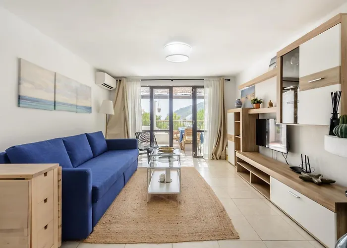 Casita En Cala Llonga